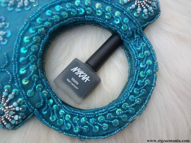 Nykaa Matte Nail Paint Squid ink Mousse Review