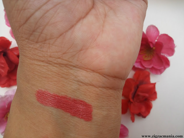 Nykaa Paintstix Peaches n Cream (04) Review & Swatches