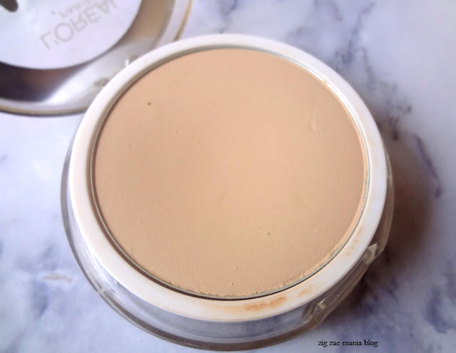 Review of Loreal Matte Magique All in one matte transforming Compact Powder shade G1
