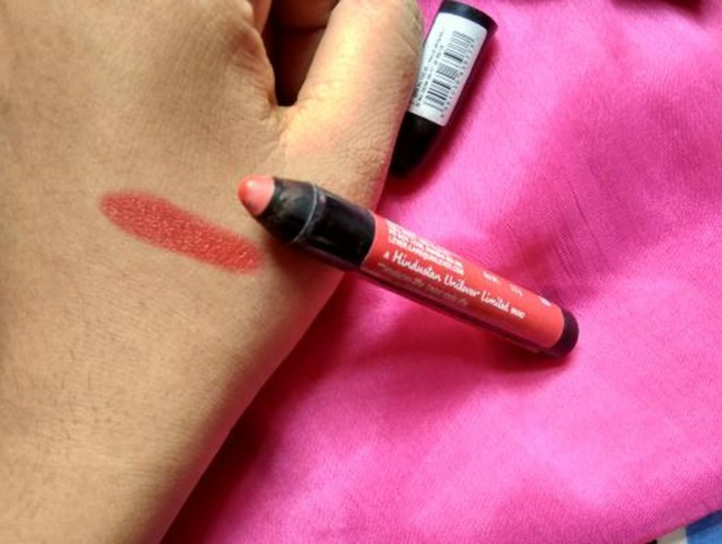 Lakme Enrich Lip Crayon Berry Red (01)| Review & Swatch