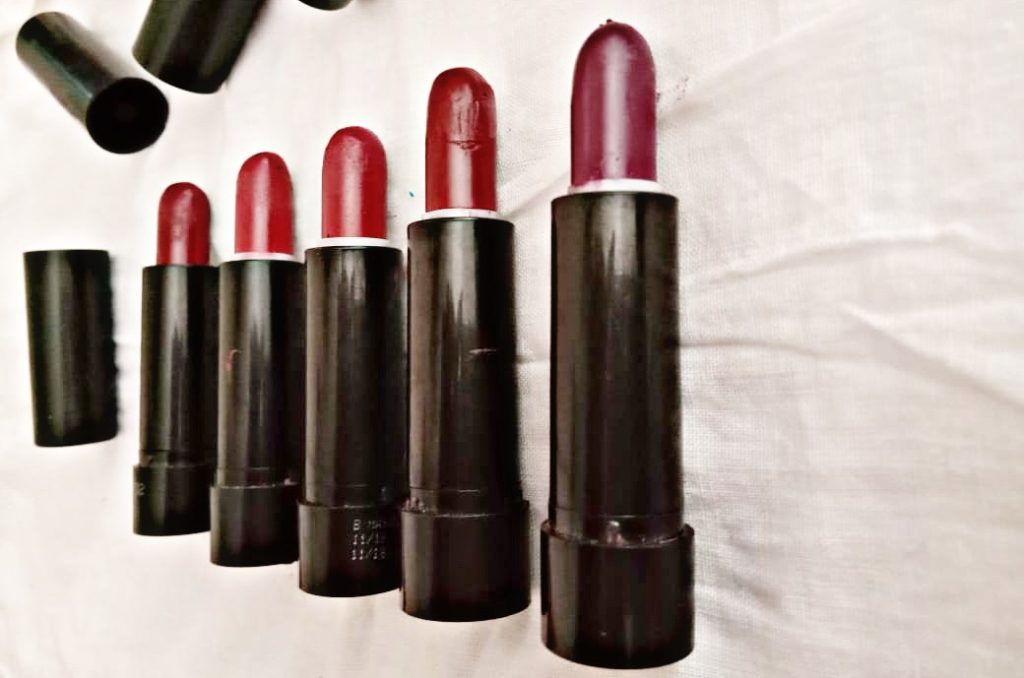 Oriflame Sweden Pure Color Intense Lipsticks (5 Shades)| Review