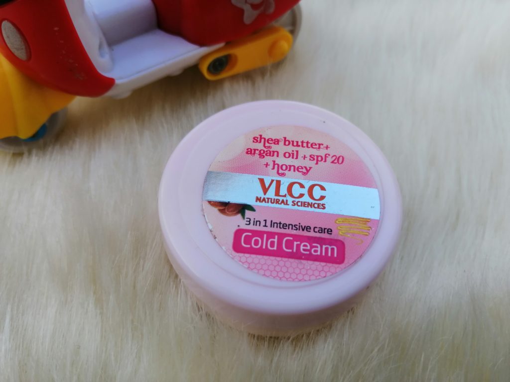 VLCC Cold Cream| Review