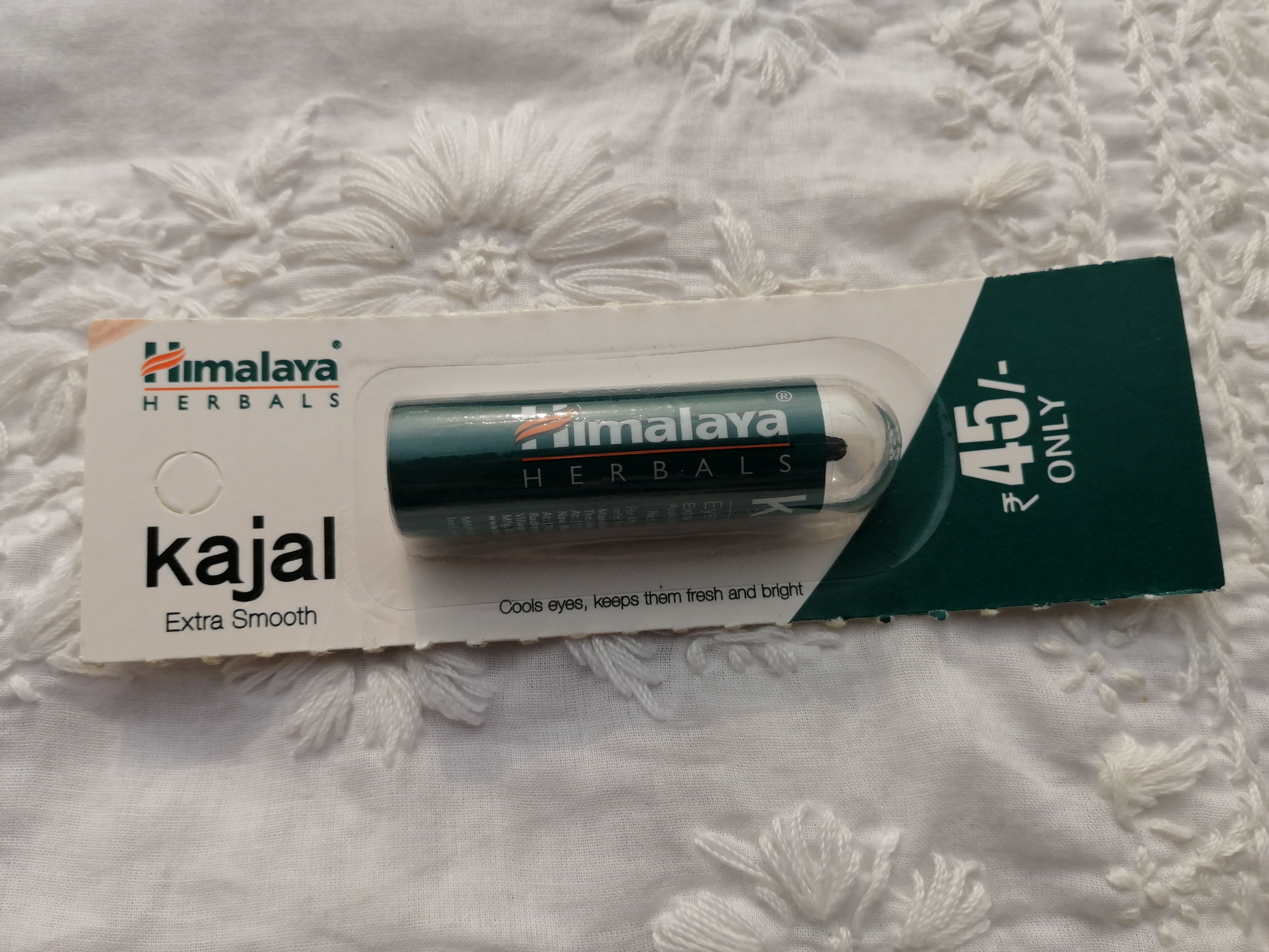 Himalaya Herbals Kajal| Review & Swatch