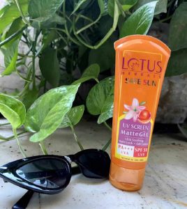 Lotus Herbals Safe Sun UV Screen Matte Gel SPF 50| Review