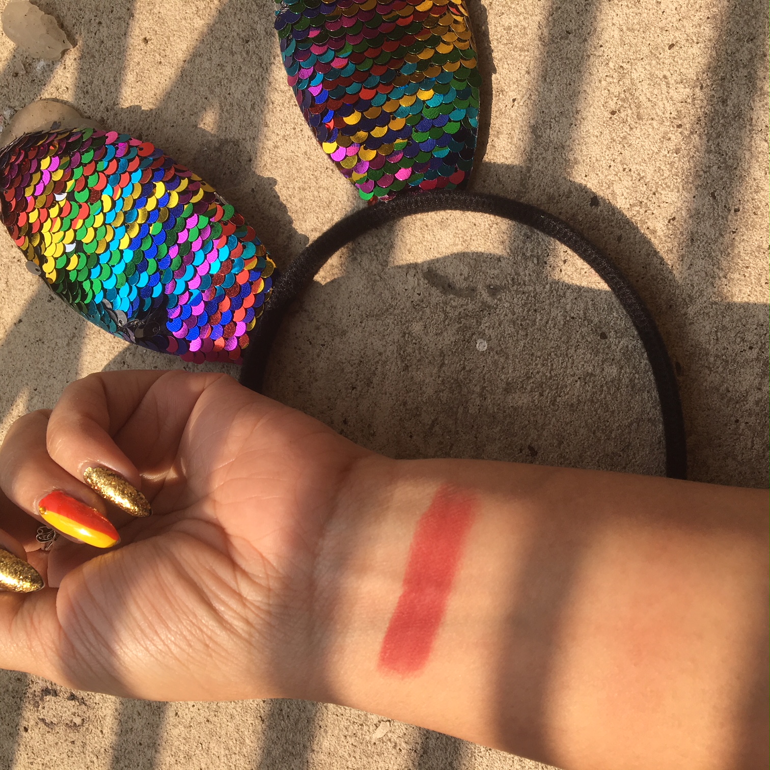ColorPop Matte EyeShadow Stay Golden| Review & Swatch