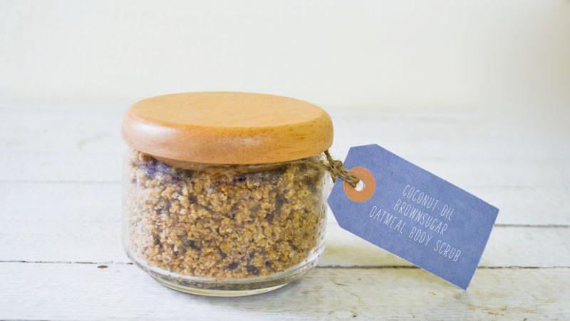 DIY| Oatmeal & Honey Scrub