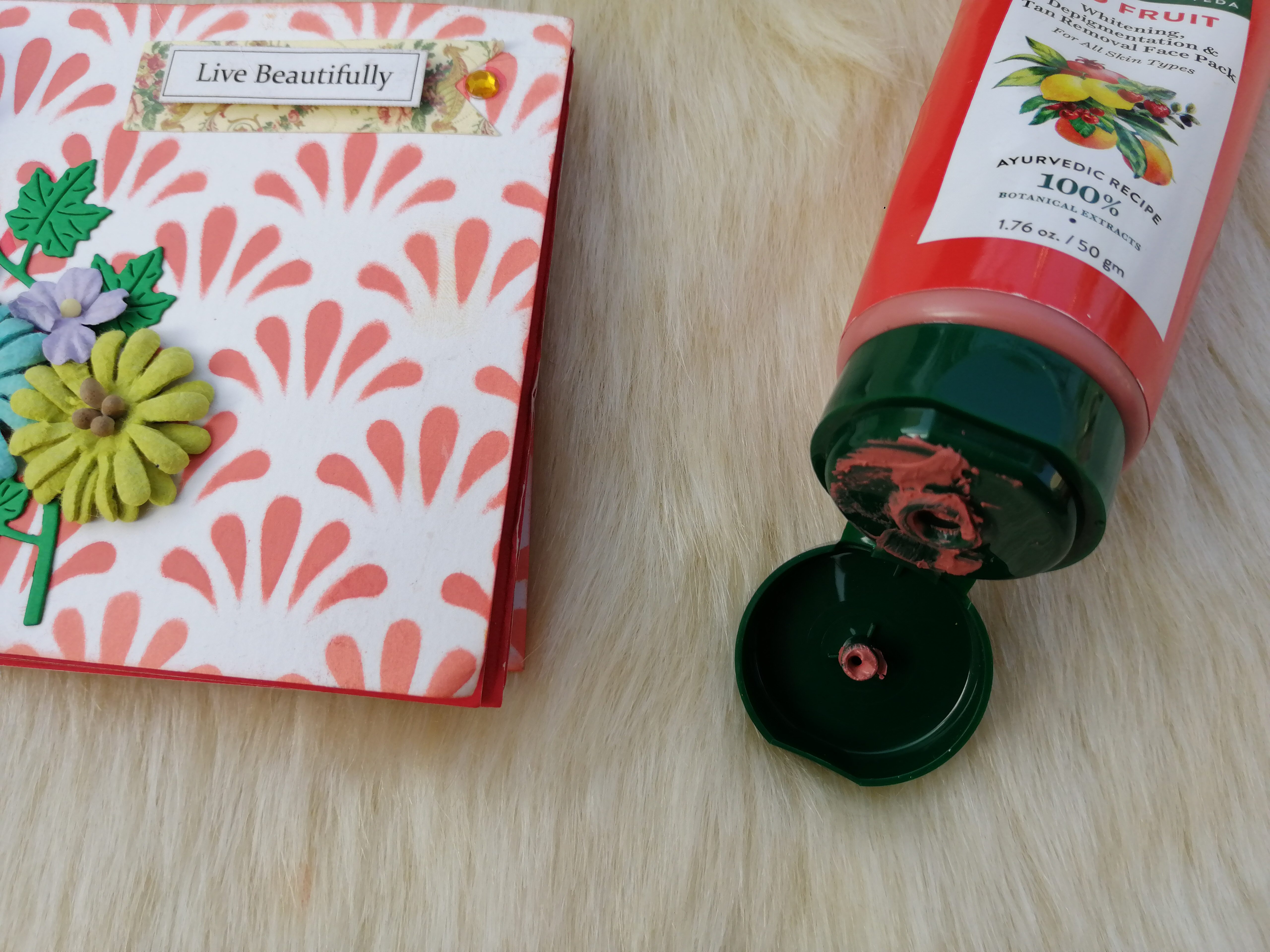 Biotique Bio Fruit Face Pack (Whitening, Depigmentation & Tan Removal) | Review