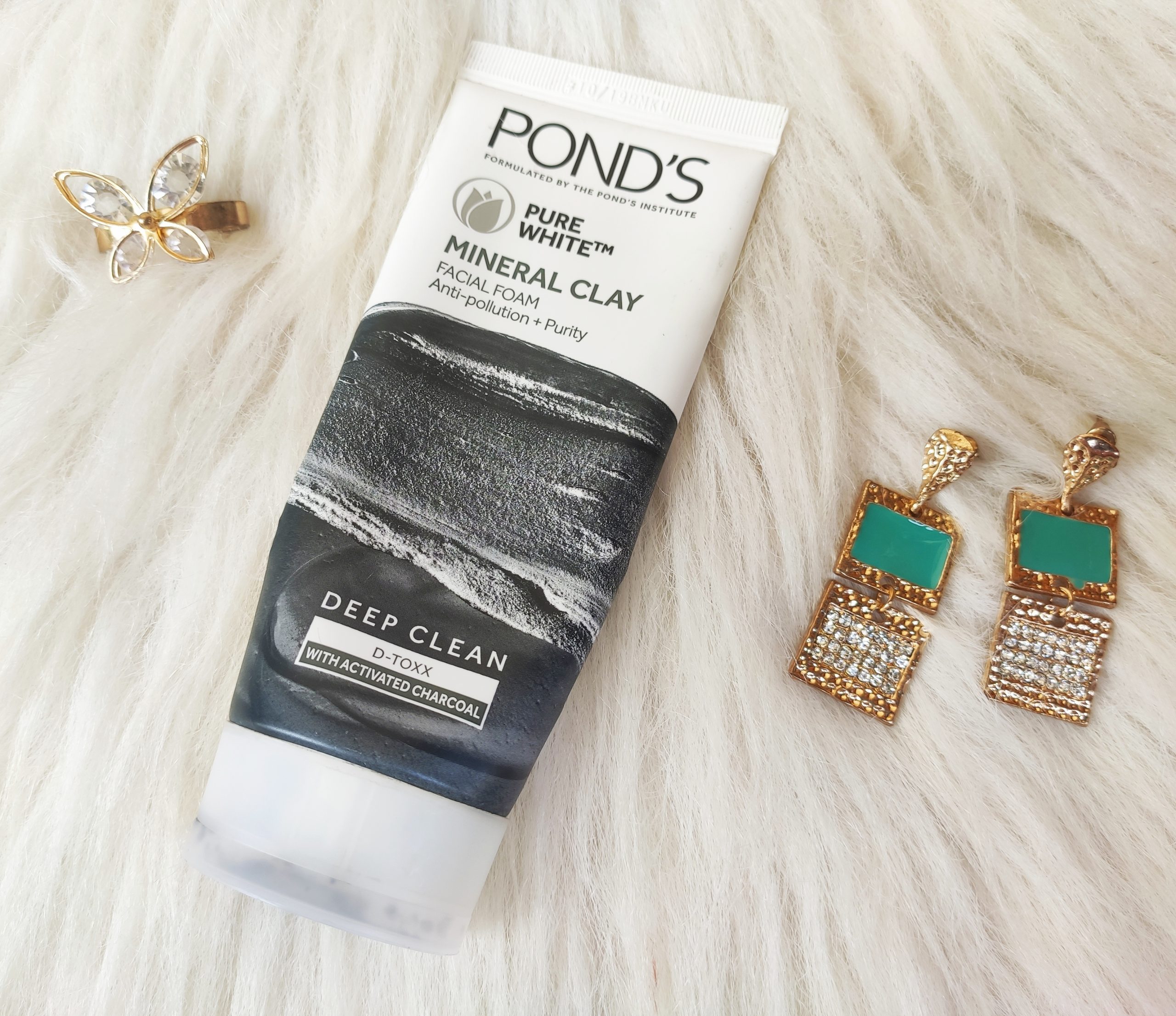 Pond’s Pure White Mineral Clay Foam| Review