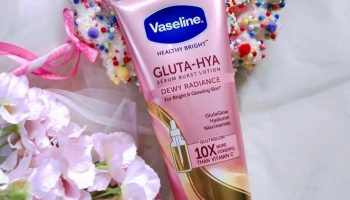 Vaseline Gluta Hya Serum Burst Lotion| Review