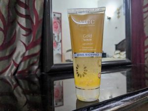 VLCC Gold Polishing Face Scrub| Review