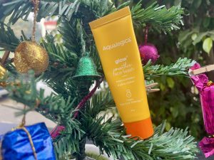 Aqualogica Glow+ Smoothie Face Wash with Papaya & Vitamin C| Review