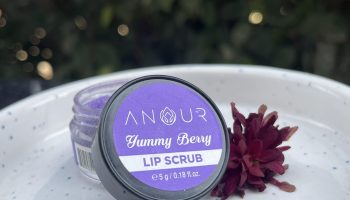 Anour Yummy Berry Lip Scrub| Review