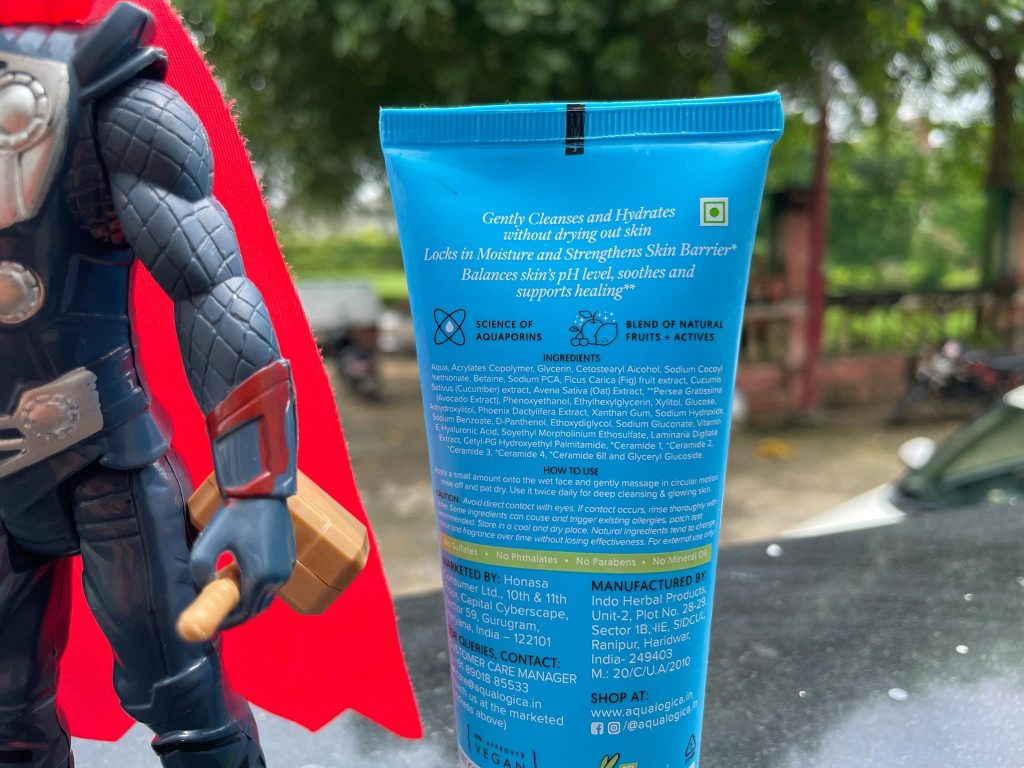 Aqualogica 5 Barrier+ Repair Gentle Cleanser| Review