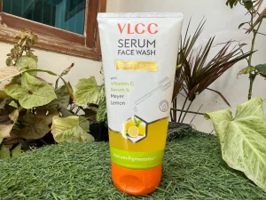 VLCC Bright Serum Face Wash with Vitamin- C Serum & Meyer Lemon| Review