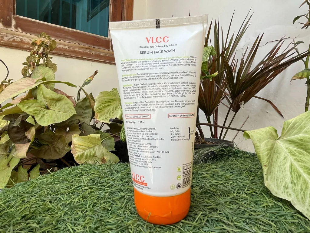 VLCC Bright Serum Face Wash with Vitamin- C Serum & Meyer Lemon| Review