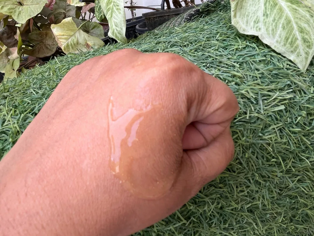 VLCC Bright Serum Face Wash with Vitamin- C Serum & Meyer Lemon| Review