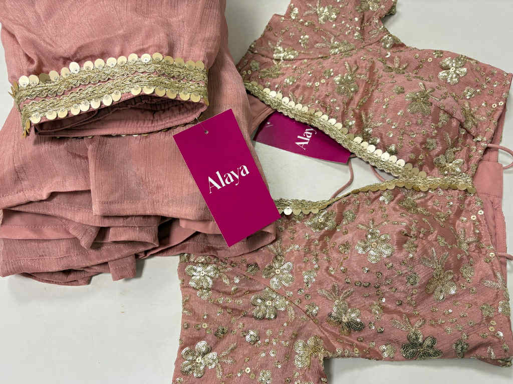 “Alaya by Stage 3 Review: The Online Ethnic Wear Brand That Won My Trust”.